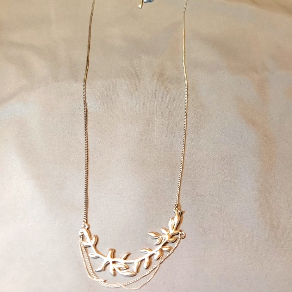 Silver branch necklace